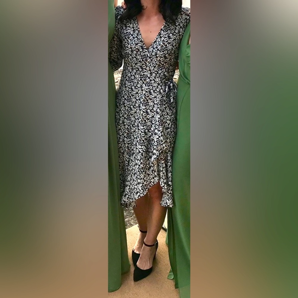 Abercrombie & Fitch 3/4 Sleeve Floral Pattern Wrap Dress